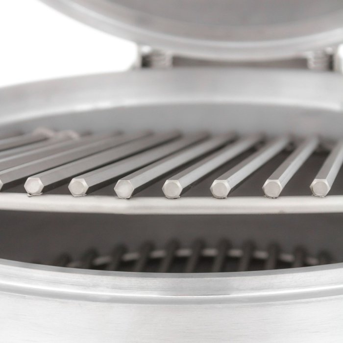 Blaze Kamadogrill mit Edelstahlrost