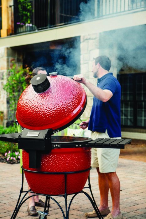 Vielfältige Möglichkeiten und viel Platz - Keramik Grillstation Big Joe von Kamado Joe
