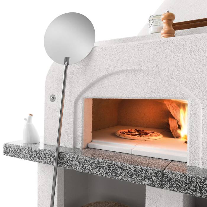 Pizza und Brot im holzbefeuerten Schamott-Backofen zubereiten