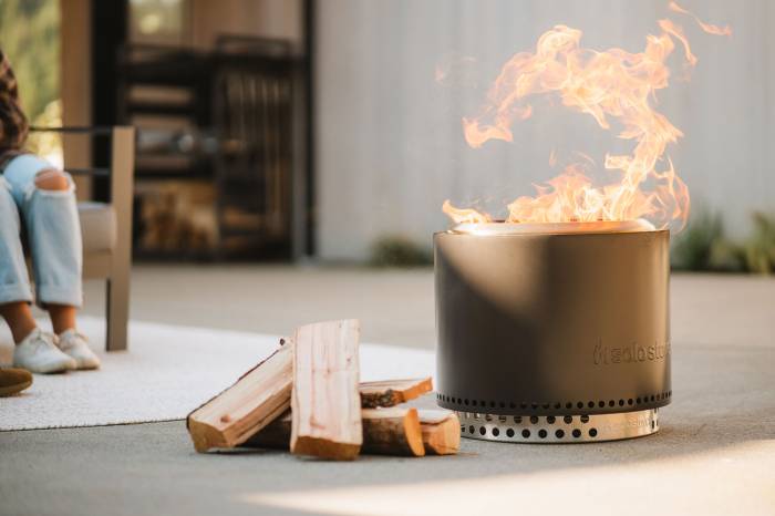 Solo Stove Bonfire raucharme Feuerschale aus Edelstahl mit farbiger Keramikbeschichtung