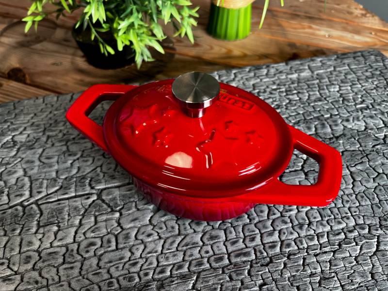 Grillfürst Dutch Oven Sternentöpfchen / Gusseisen Bräter - emailliert - XS - rot