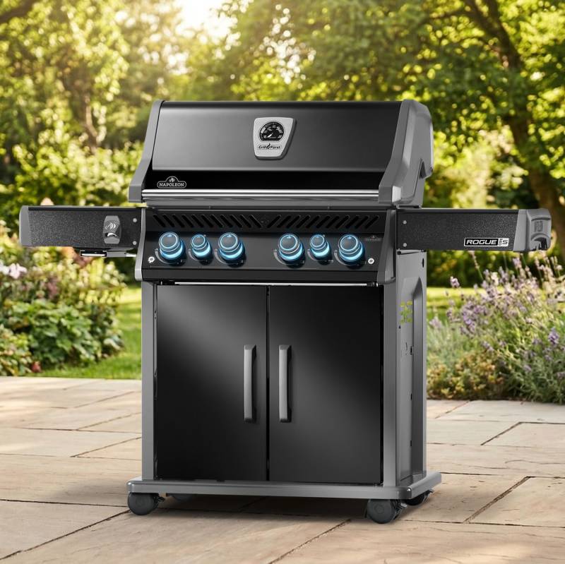 Napoleon Rogue PRO-S 525 Gasgrill - mit SIZZLE ZONE™ und Heckbrenner - Grillfürst Edition inkl. Abdeckhaube