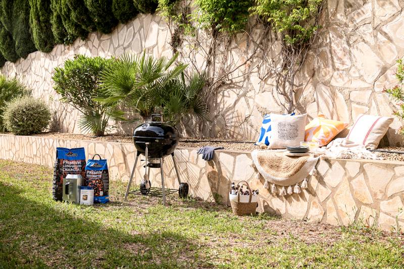 Napoleon Premium Holzkohlegrill Kugelgrill Ø 57 cm - Modell 2024